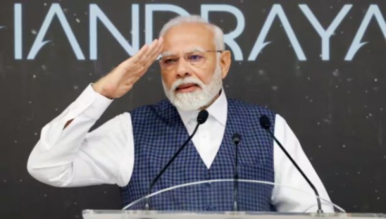 PM Modi Encourages Scientific Endeavors in Ancient Indian Astronomy: Calls for Reviving Knowledge