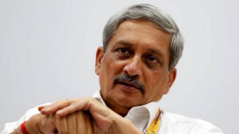 Byelection voting: Manohar Parrikar is ahead in Goa while Congress in Bawana