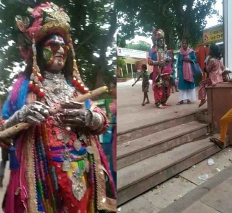 Visitor donned as Sri Krishna denied entry in Taj Mahal