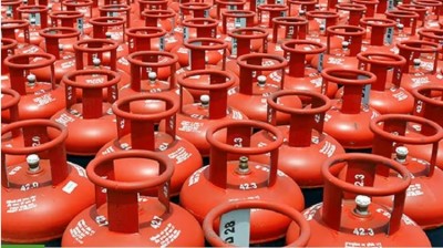 Commercial LPG Cylinder Prices Drop After Govts Reduction in Domestic LPG Rates