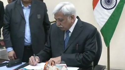 Sunil Arora takes charge as new Chief Election Commissioner