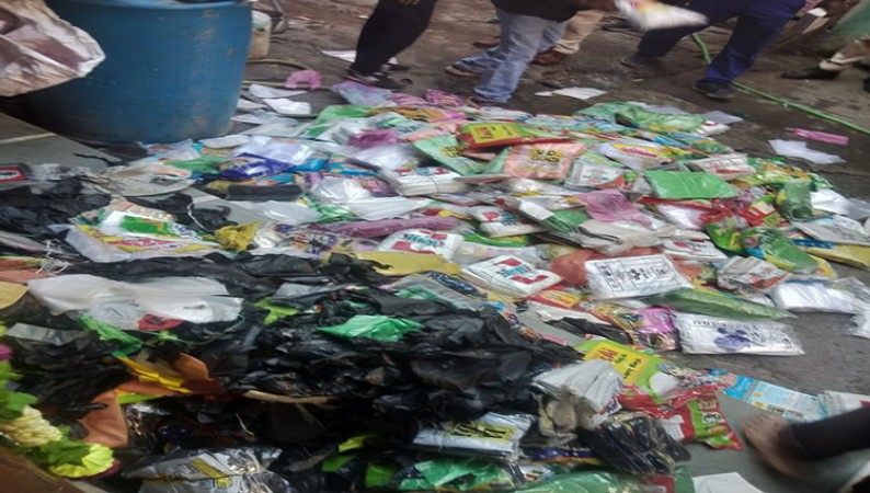 आईएमसी ने जब्त किए 500 किलो से अधिक के प्रतिबंधित प्लास्टिक बैग