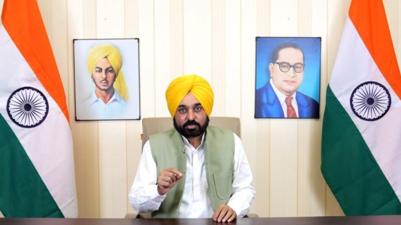 Punjab CM Condemns Attack on Sukhbir Badal, Praises Police for Quick Response