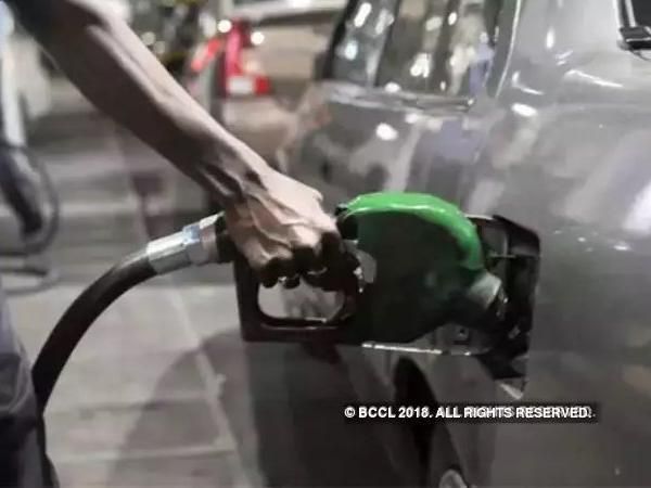 Big Sunday : Petrol, diesel prices cut again - Check the latest rates in major cities here