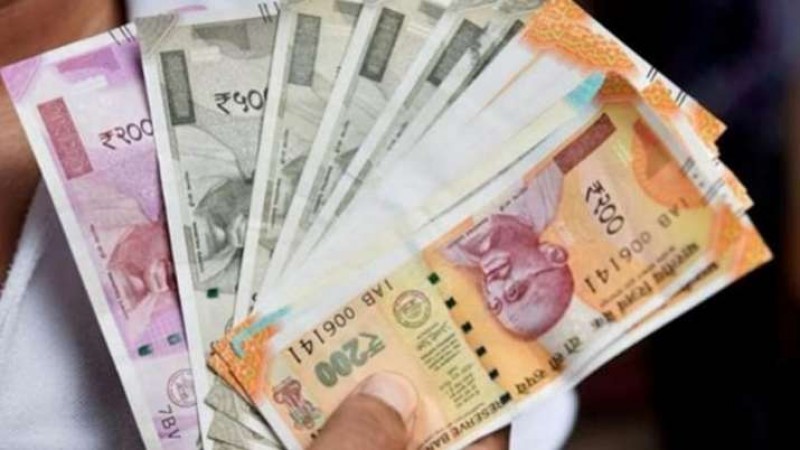 कोटक महिंद्रा बैंक ने कर्मचारियों से मासिक ' फिटनेस ' भत्ता अर्जित करने के लिए दिया आदेश