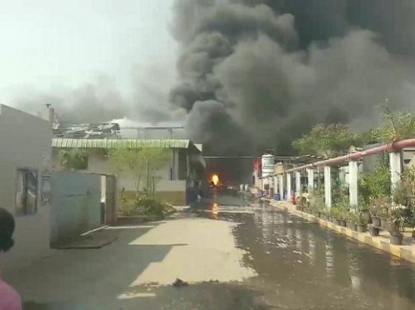 Huge explosion at chemical factory in Hyderabad, Several injured