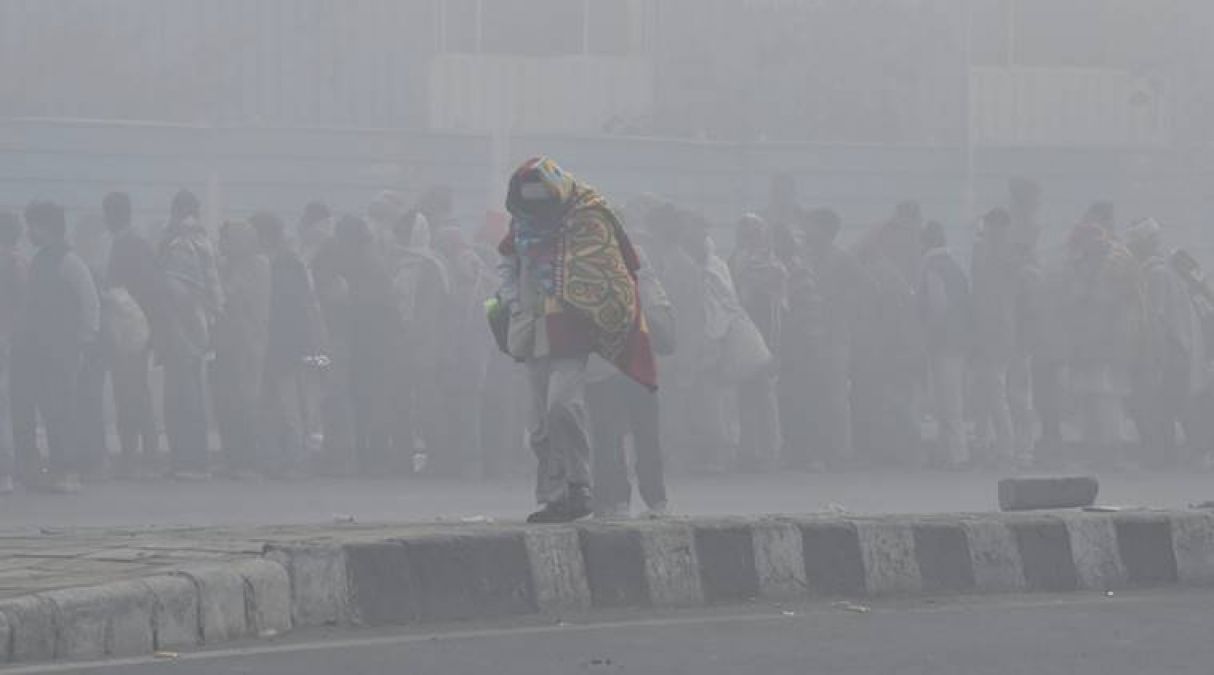 New Delhi: Temperature falls after rain and cold wave