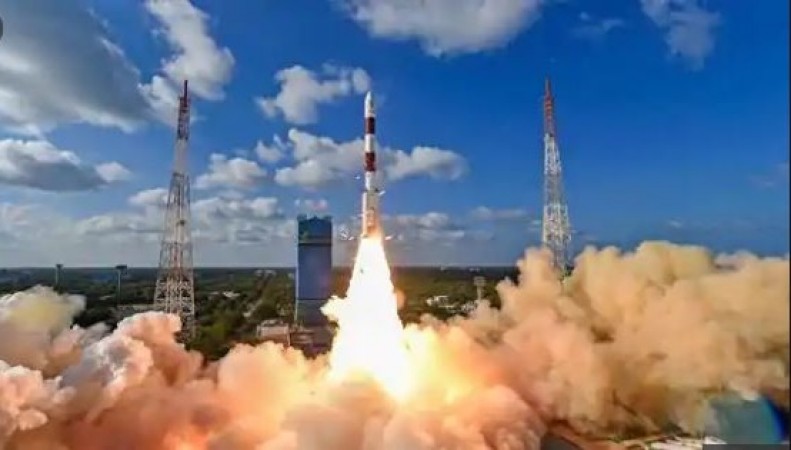 इसरो ने सफलतापूर्वक किया पीएसएलवी-सी50 पर संचार उपग्रह सीएमएस-01 का प्रक्षेपण