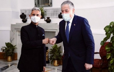 विदेश मंत्री  एस जयशंकर ने ताजिकिस्तान के विदेश मंत्री का स्वागत किया