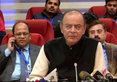 Arun Jaitley addresses presser after GST Council Meet: 8% slab rate is only applicable on 34 items now