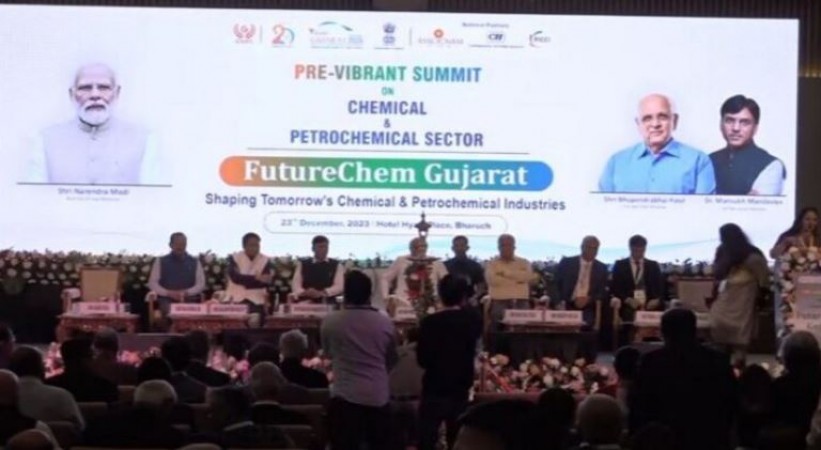 Vibrant Gujarat Summit Prelude: Petrochemical Industry Gears Up for Rs 67,000 Crore Investments