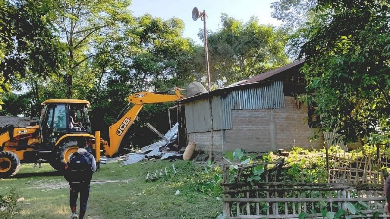 असम के राजस्व मंत्री :बाढ़ ने  6,800 वर्ग किलोमीटर भूमि को नष्ट कर दिया