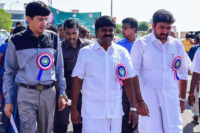 21000 trained to inoculate, 46k centres ready to roll out vaccine, Tamil Nadu