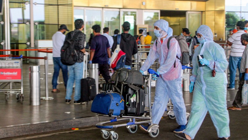 New Virus Strain Found in India as 6 UK Returnees Test Positive for Variant