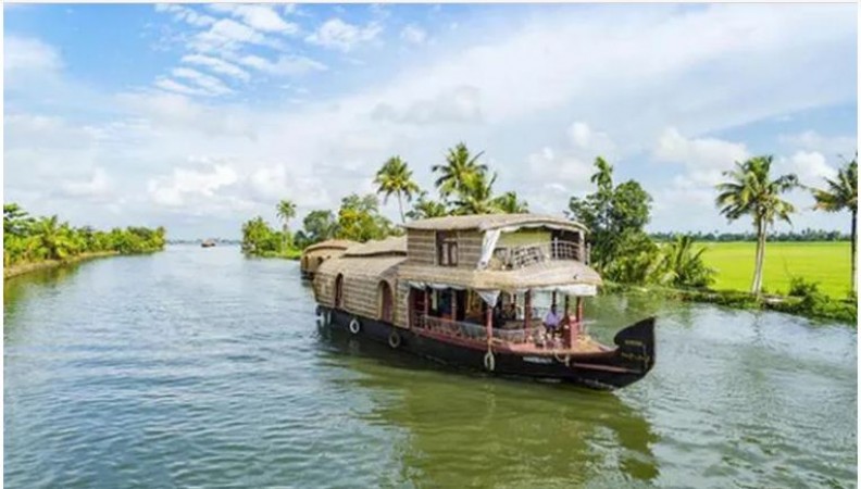 Resumption of houseboat service in Kerala boosts tourism