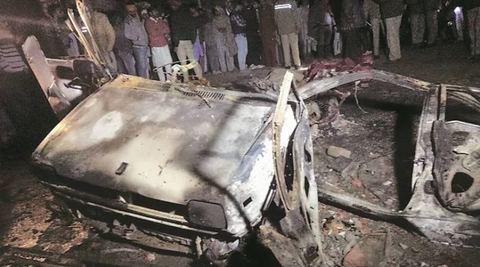 Punjab: Car exploded at election meeting site in Bathinda