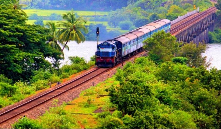 Indian Railways cancel over 400 trains before Holi