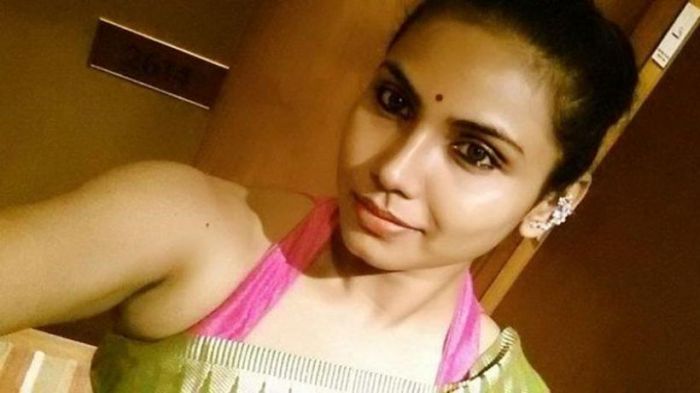 Bengali Actress Body recovered by police from her home