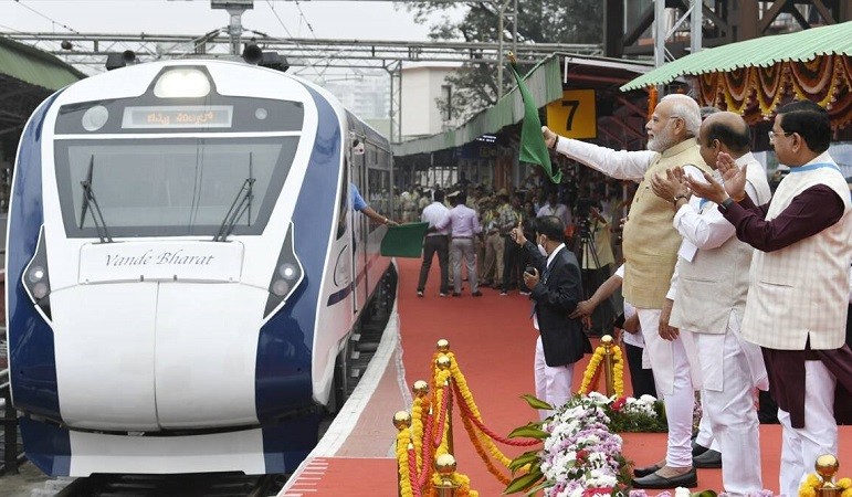 PM launches Vande Bharat Express in Mumbai, said These..
