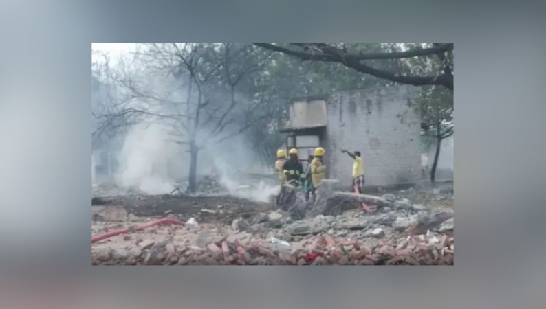 तमिलनाडु की पटाखा फैक्टरी में लगी भयंकर आग, नौ लोगों की हुई की मौत