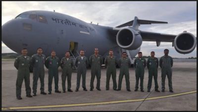 IAF airlifted over 700 stranded passengers from J&K to Srinagar