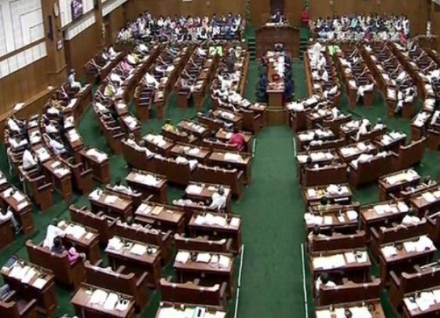 Karnataka State Assembly Mandates 60% Kannada on Name Boards of Government-Approved Establishments