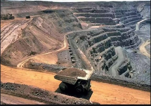 Odisha CM Inaugurates Production At Two Iron Ore Mines