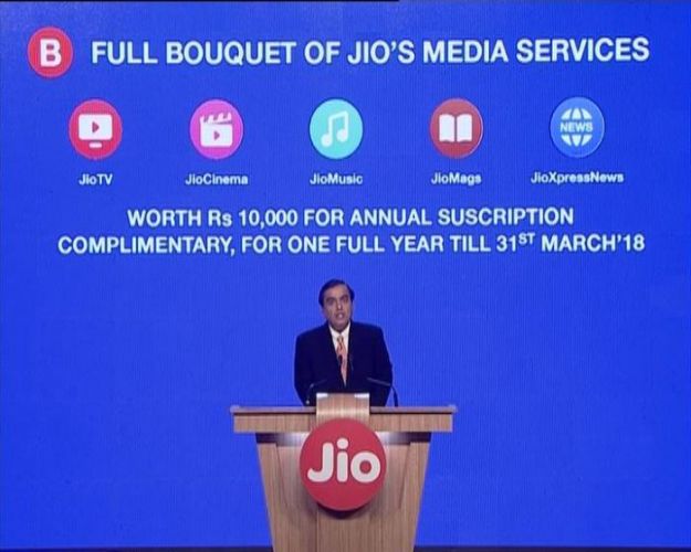 Mukesh Ambani announces JIO prime membership for its customers
