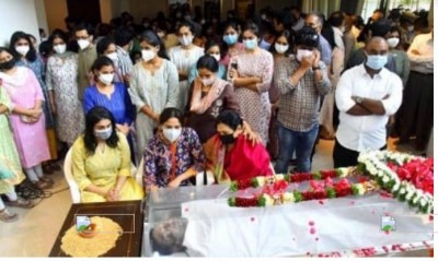आंध्र प्रदेश के मंत्री का पार्थिव शरीर नेल्लोर लाया गया