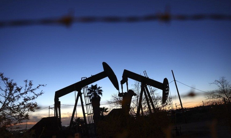 Crude Oil prices spurt amid Ukraine tensions