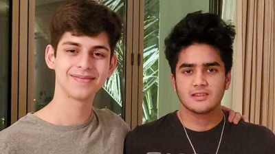 Struggling To Help The Needy, Two Youngsters- Rajveer Mehta and Arav Hak Are Doing Wonders