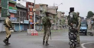 Video!! Target Killing in J&K: Kashmiri Pandit shot dead by terrorists in Pulwama