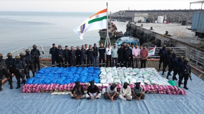 Drugs Worth 1000 Crores Seized from Gujarat Coast, Connection Traced to Pakistan