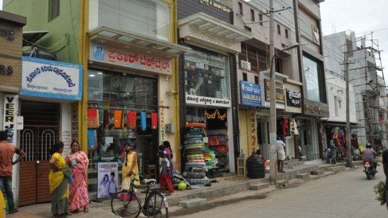 Karnataka nods shops, businesses to function 24X7