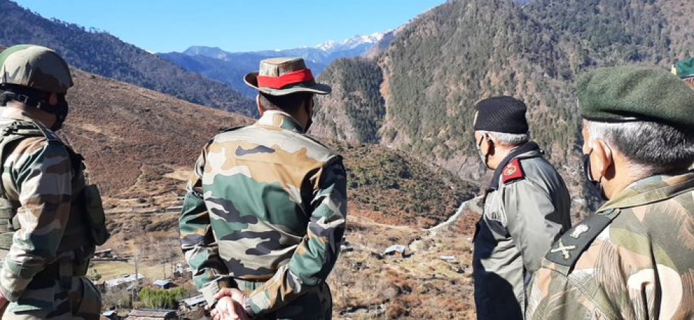 जनरल बिपिन रावत ने अरुणाचल प्रदेश के सीमावर्ती क्षेत्रों में सैन्य तैयारियों की समीक्षा की