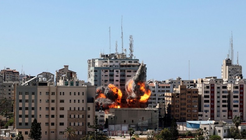 Israel Strikes Gaza's 'Towers Neighborhood,' Destroying Militant Infrastructure