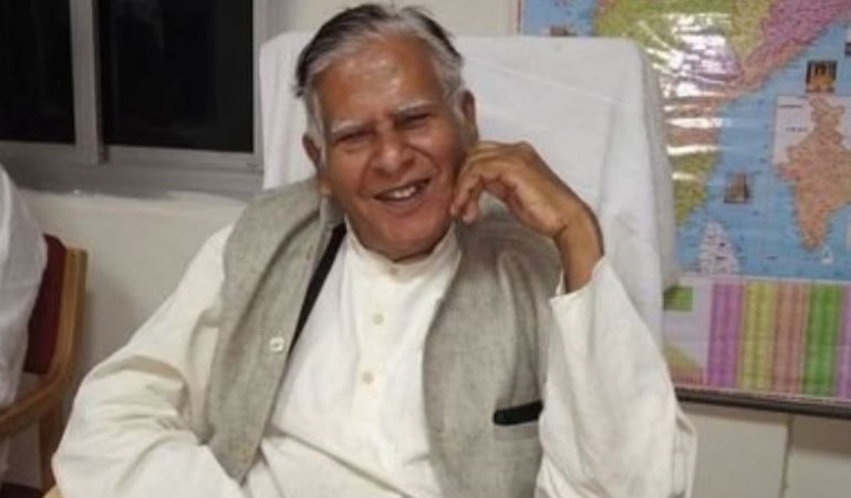 Former Chhattisgarh CM Bhupesh Baghel's Father Passes Away at 89