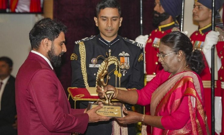 President Murmu Honors Athletes with Khel Ratna and Arjuna Awards