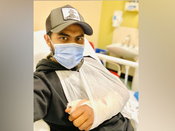 Surgery completed, will return soon with a bang: Jadeja