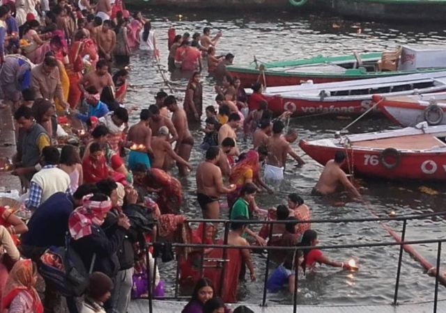 Kumbh Mela 2019 begins with Holy dip on Makar Sankranti