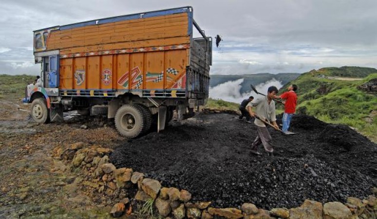 Illegal coal mining still taking place in Meghalaya: EX-CM Mukul Sangma