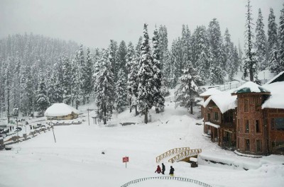 Kashmir sizzling by Cold, Minimum Temp Dips To Minus 8.2 Degrees Celsius