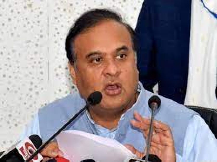 Unvaccinated people are not allowed in public places in Assam: CM Himanta Biswa Sharma