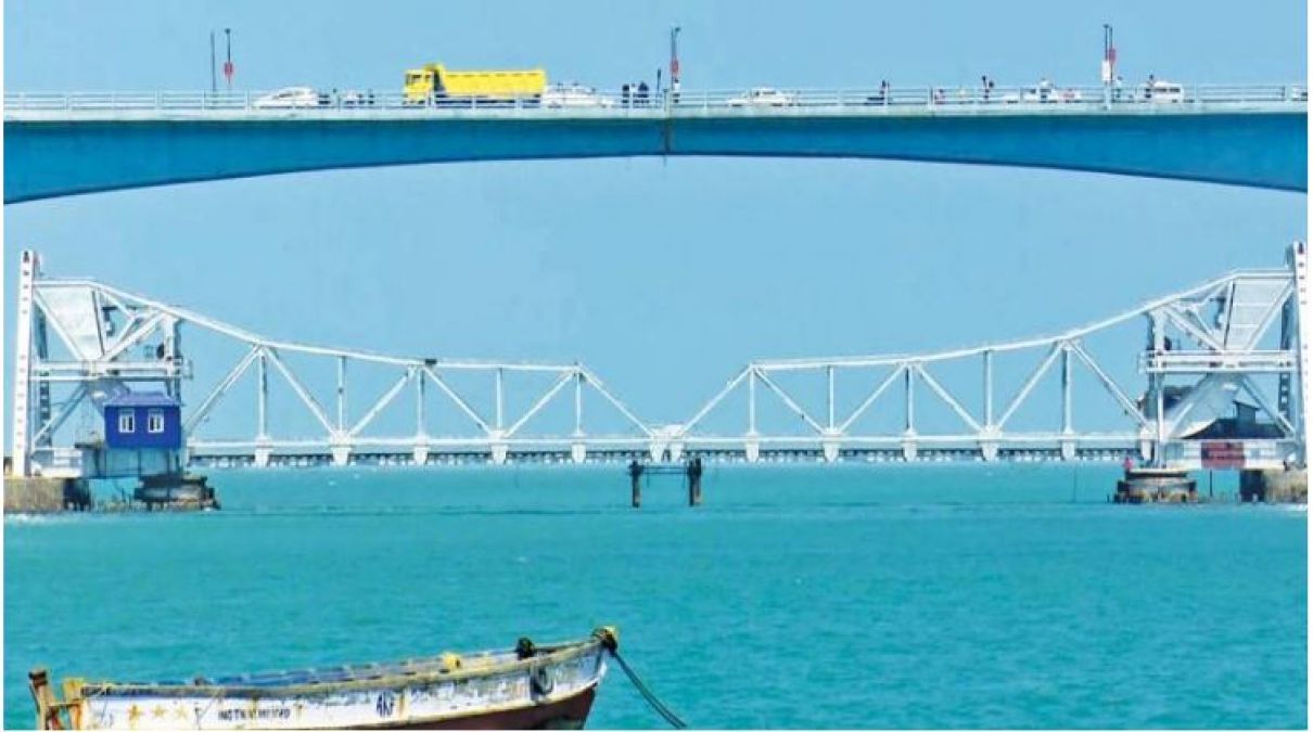 Tamil Nadu's Pamban rail bridge gets fresh coat of paint