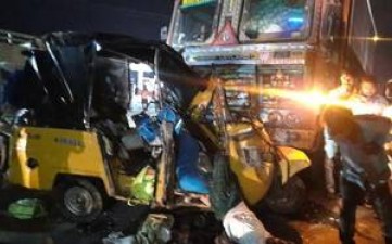 7 people died in auto truck accident, CM mourns
