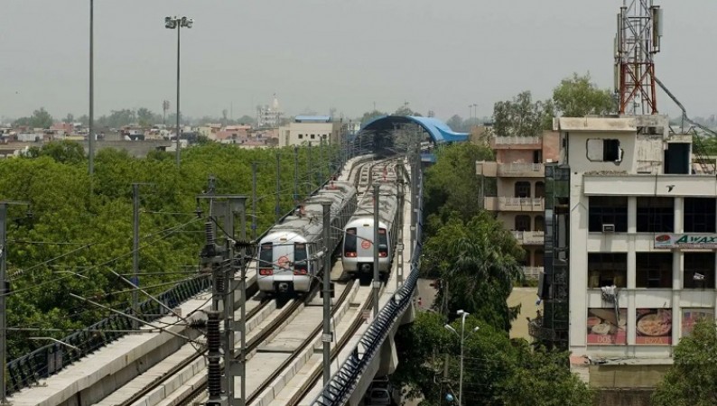 How Delhi Metro Prepares for Republic Day Parade: Take Note of These Special Measures