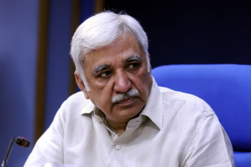 Not going back to the era of ballot papers: Sunil Arora