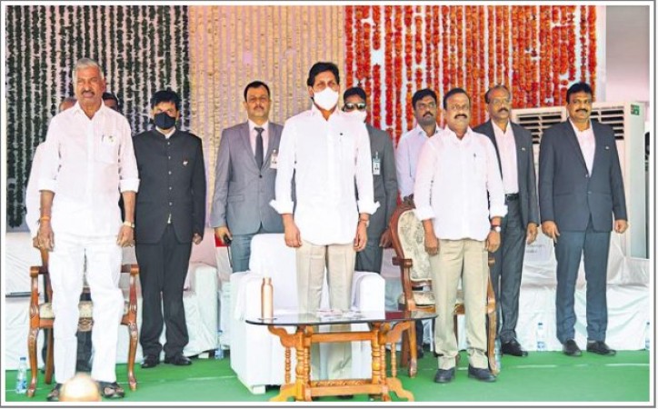 YS Jagan, who appeared with a smile in Republic day celebrations