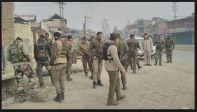 Terrorists lobbed a grenade on security forces in Anantnag