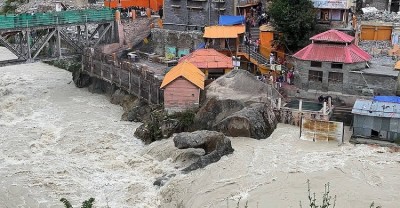 Alarming Rise in Alaknanda River Puts Badrinath Devotees on Edge